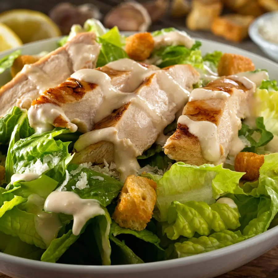 Savor Wise Guys Pizzeria's Delectable Salad
